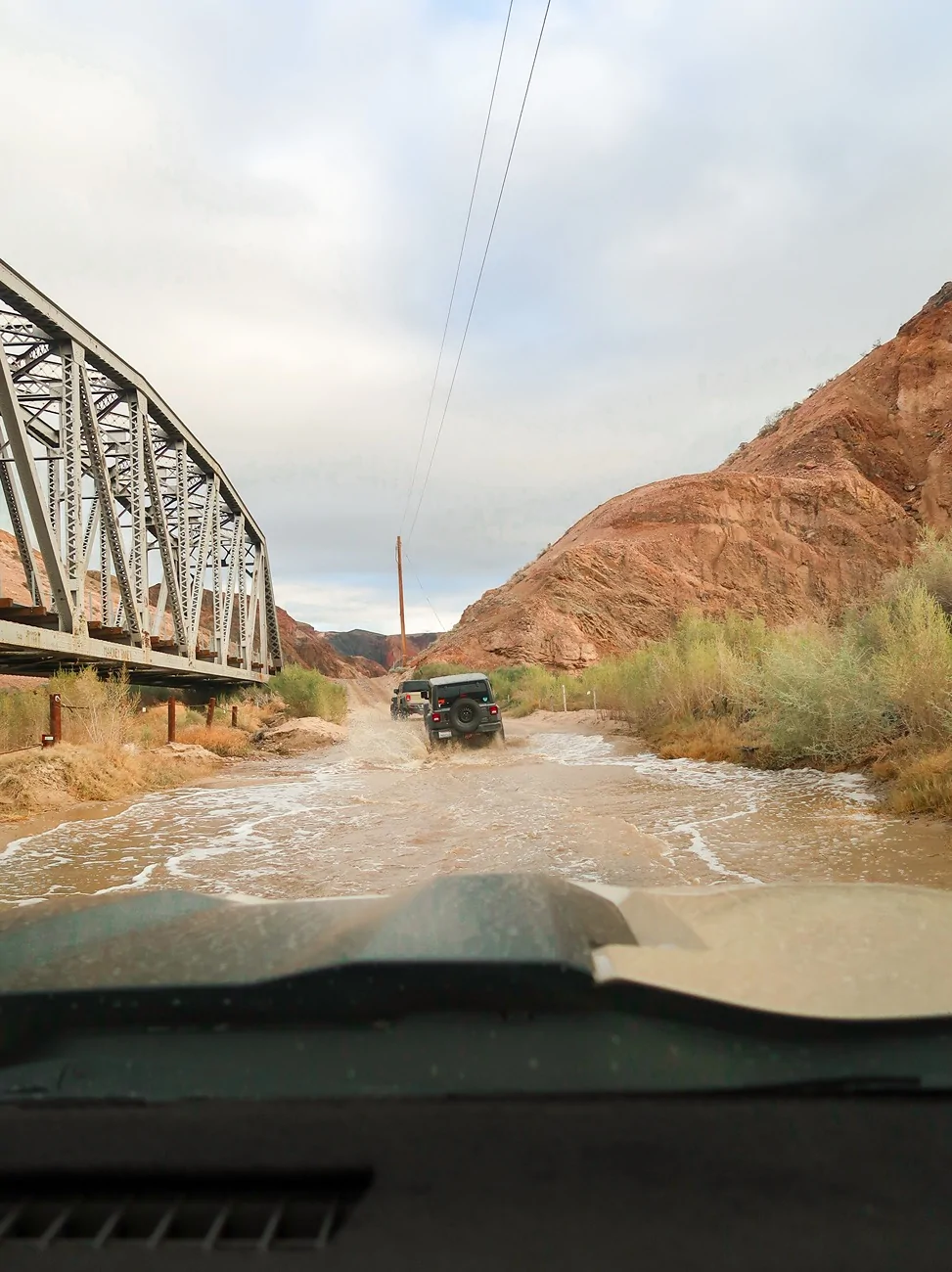 Jeep Wrangler JL Lil Sports guide from Marketplace Mojave to a Raptor hunting journey IMG_4016