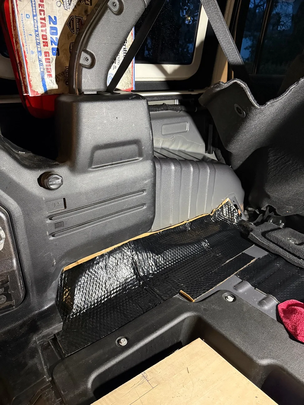 Jeep Wrangler JL Lil Sports guide from Marketplace Mojave to a Raptor hunting journey IMG_3299