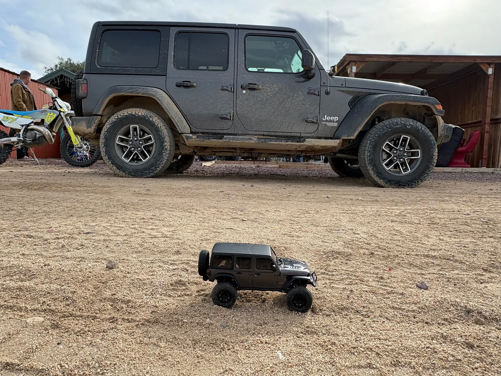Jeep Wrangler JL Lil Sports guide from Marketplace Mojave to a Raptor hunting journey IMG_3028