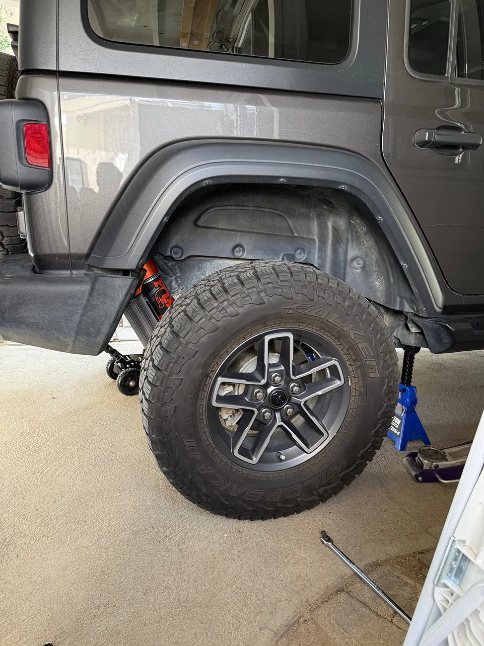 Jeep Wrangler JL Lil Sports guide from Marketplace Mojave to a Raptor hunting journey IMG_3602