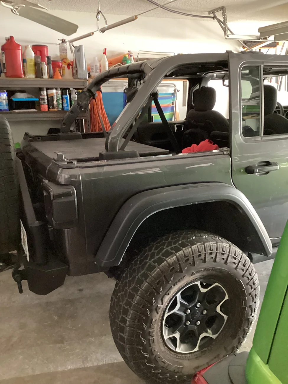 Jeep Wrangler JL My Garage sucks, so…. IMG_1166
