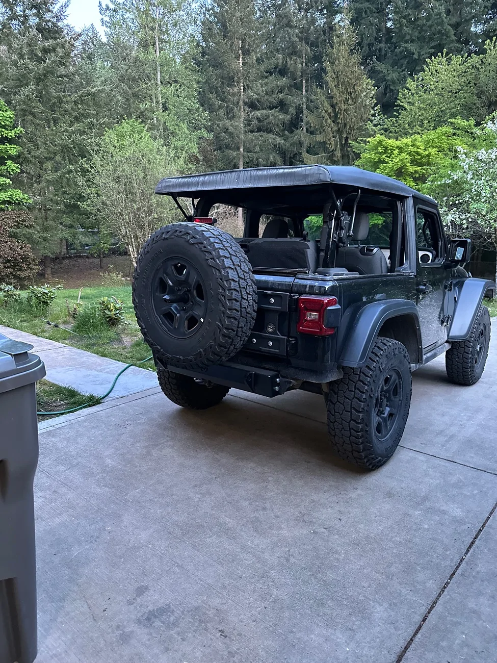 Jeep Wrangler JL Somebody please help!!!!! IMG_5058