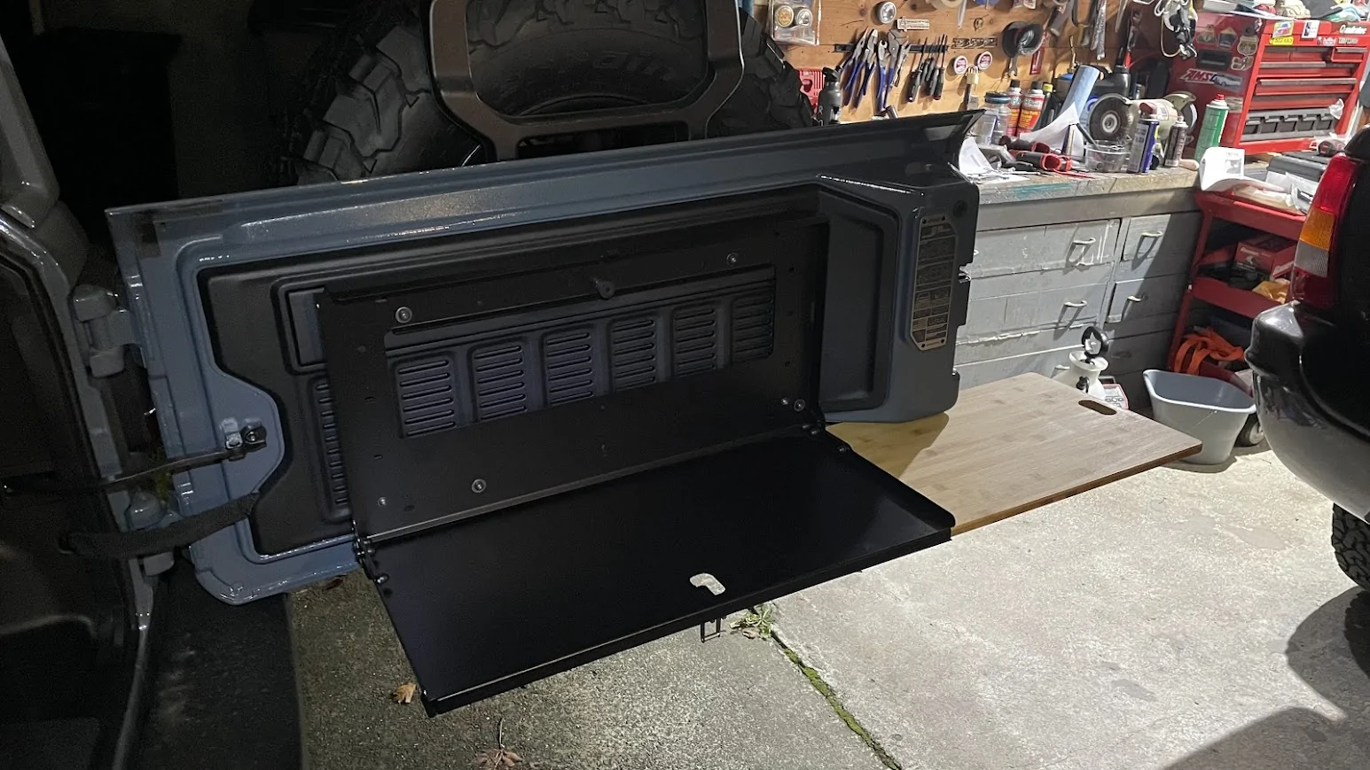 Jeep Wrangler JL A better tailgate table than Mopar? 1777641188933-25