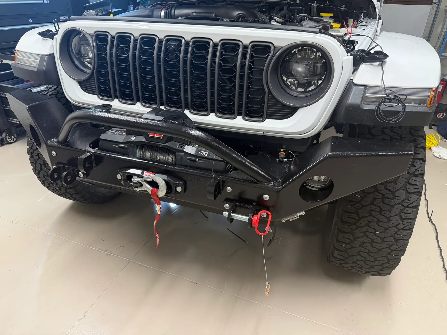 Jeep Wrangler JL Front bumper replacement tempImageVKFYbW