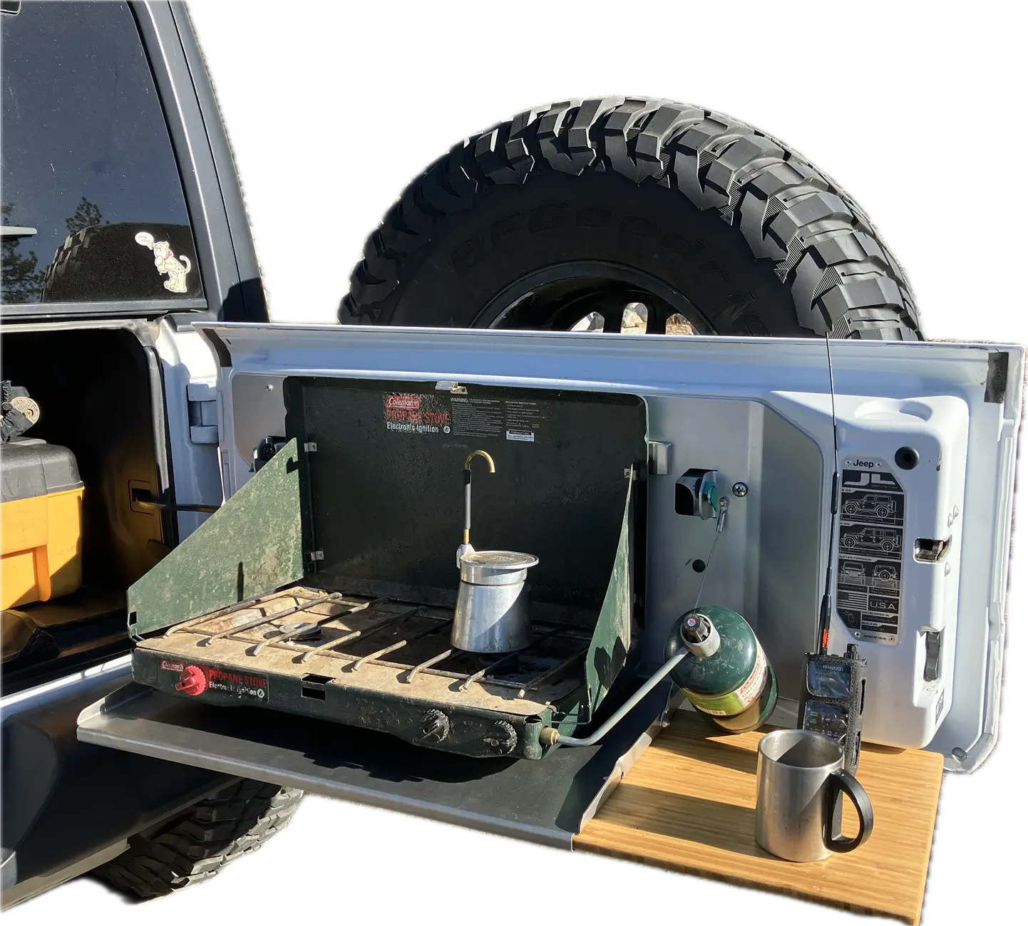 Jeep Wrangler JL A better tailgate table than Mopar? Subject 2