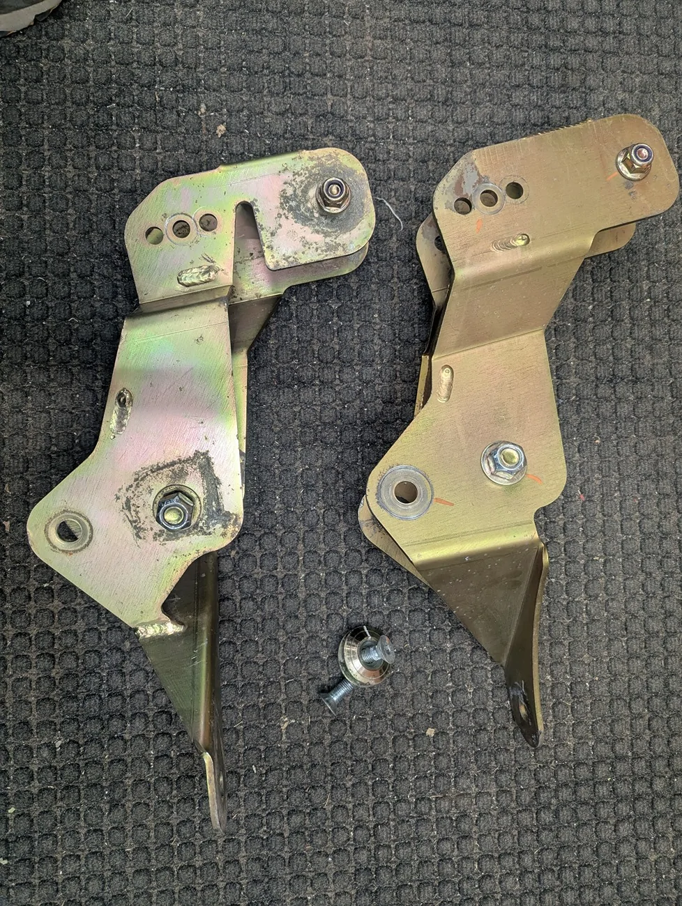 Jeep Wrangler JL Metalcloak front geometry correction brackets PXL_20260403_200620417