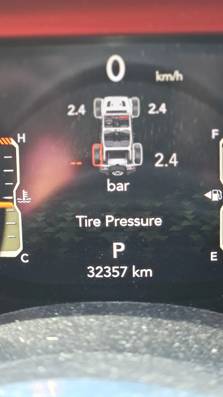 Jeep Wrangler JL TPMS stops reading pressure 2026-05-04 tire pressur