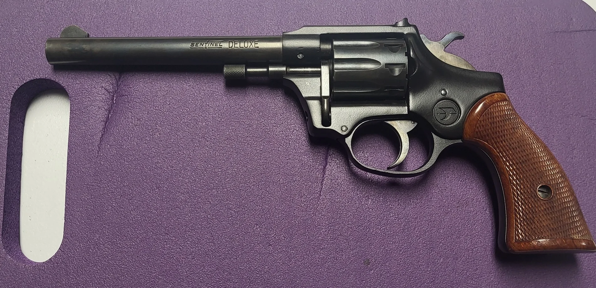 Jeep Wrangler JL Firearm and knife collectors 20260331_121651