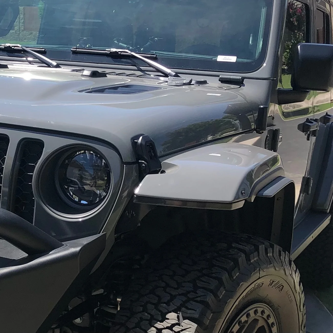 Jeep Wrangler JL Split fender, XR extension? IMG_1428