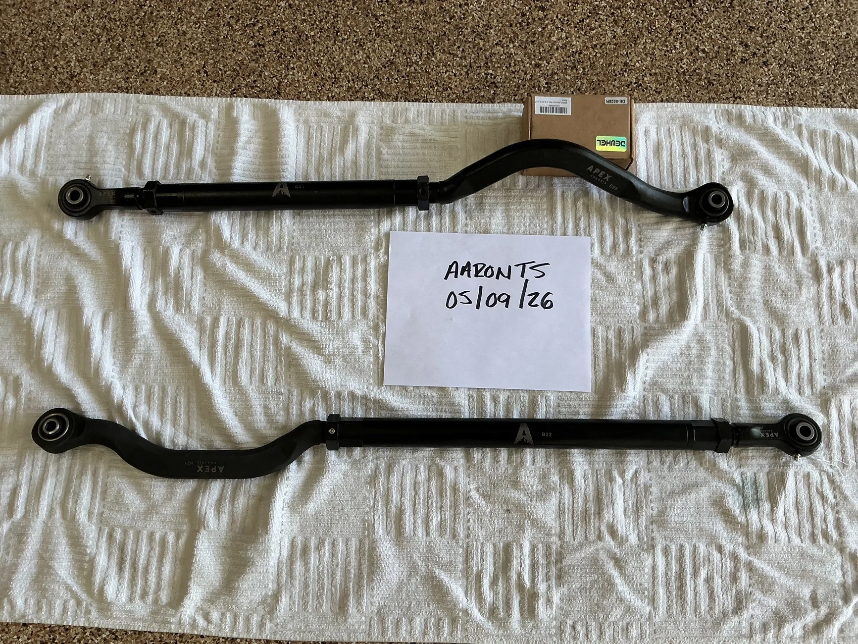 Jeep Wrangler JL Apex Chassis front and rear track bars IMG_0048