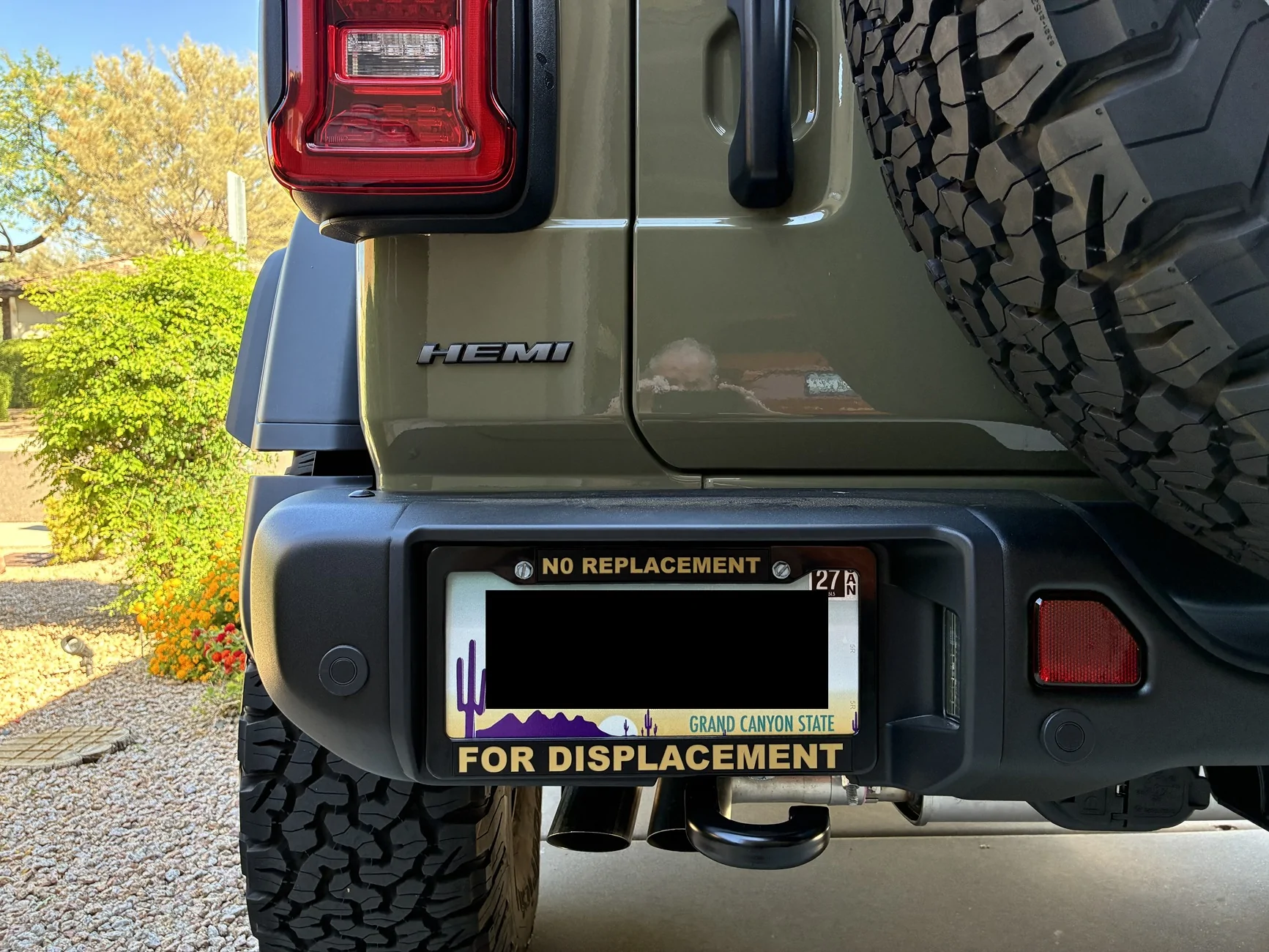 Jeep Wrangler JL Installing emblem with laser level? 7EDIT