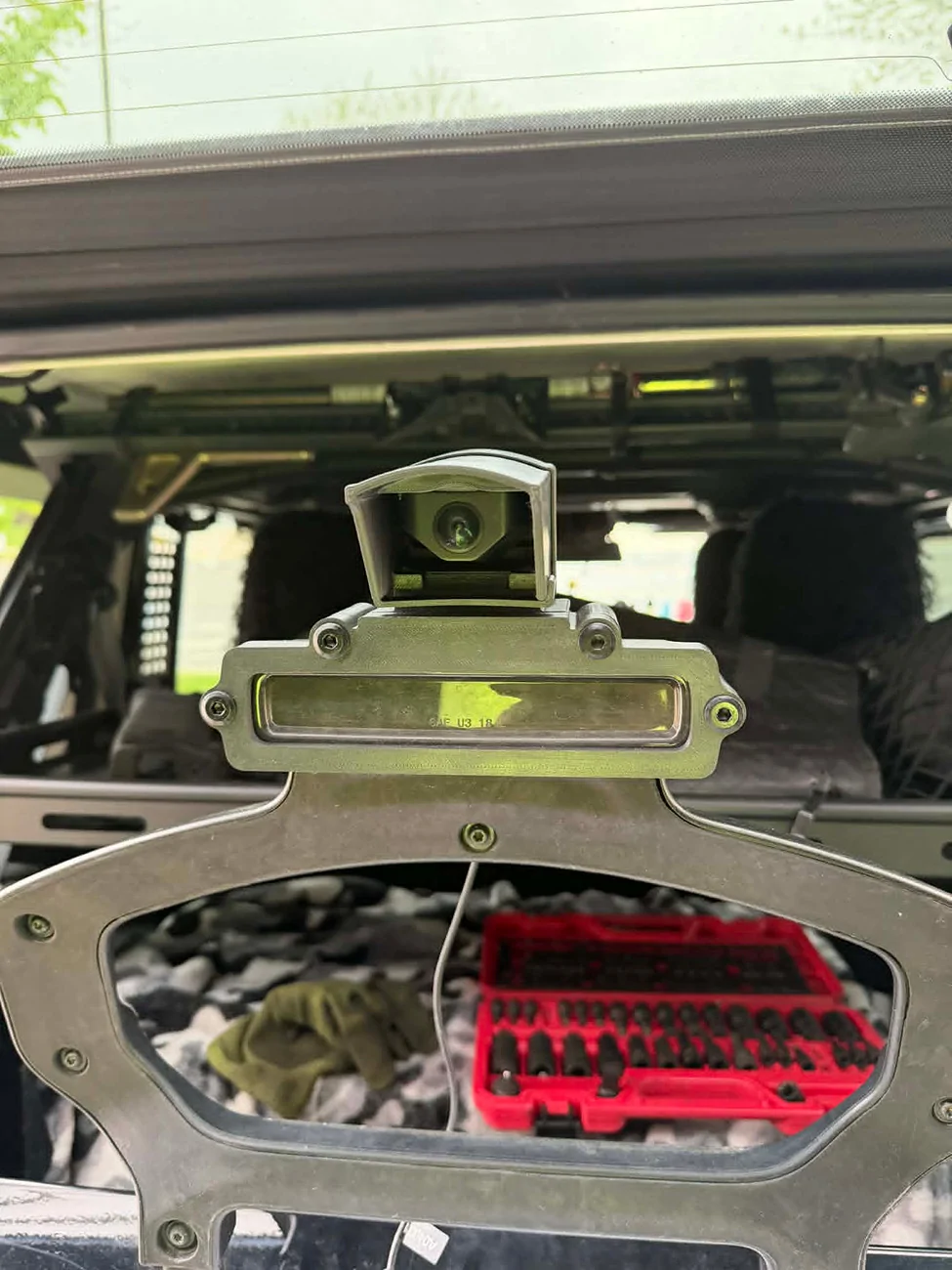 Jeep Wrangler JL 3D printable bolt-on reverse camera & light pod bracket for 3rd brake light Untitled