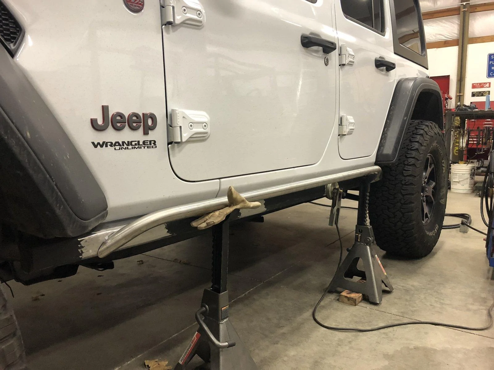 Jeep Wrangler JL Rubicon Slider Upgrade IMG_1972