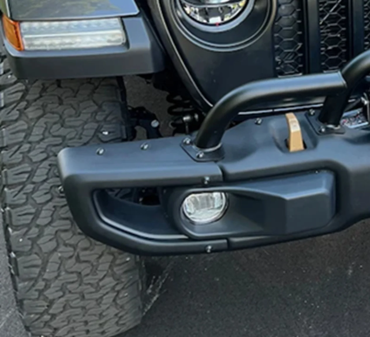 Jeep Wrangler JL How Can We Help? 82216474aa_2022-2
