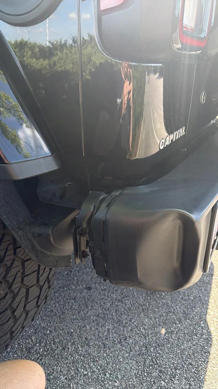 Jeep Wrangler JL LICENSE PLATE LIGHTS HELP!!! ASAP! 2F0D80ED-C12F-4AA1-BA2B-D2B0E10CEE3C