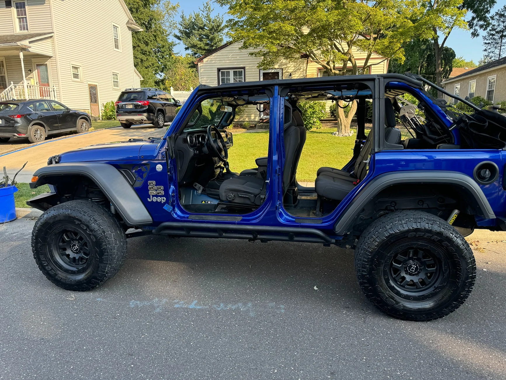 Jeep Wrangler JL Jeep life is rough... IMG_1062