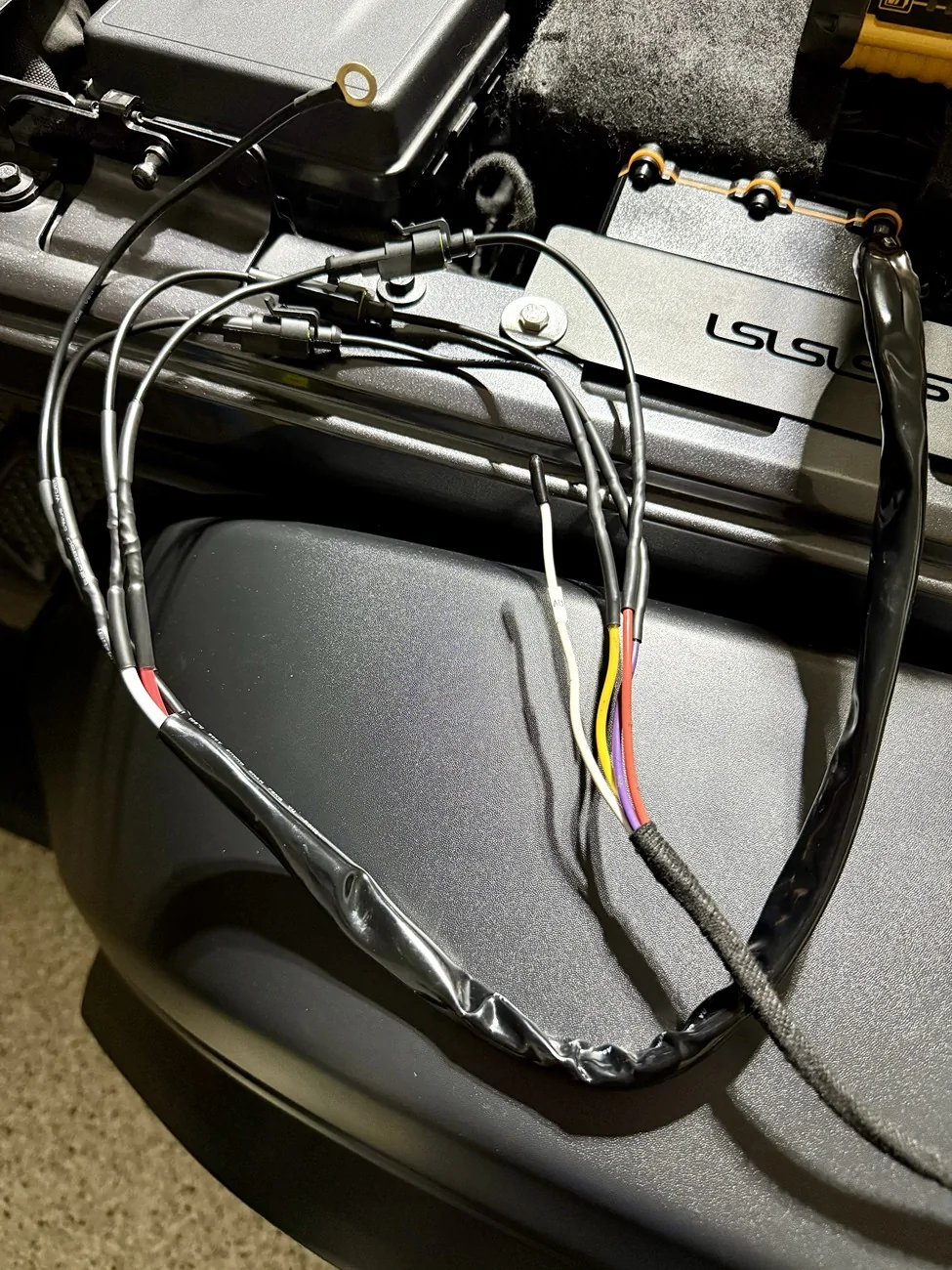 Jeep Wrangler JL Suparee Helm 7 Lights Review IMG_5132