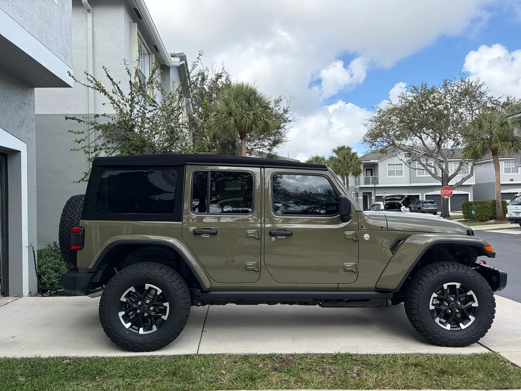 Jeep Wrangler JL Debating debadging tempImageahMzD2