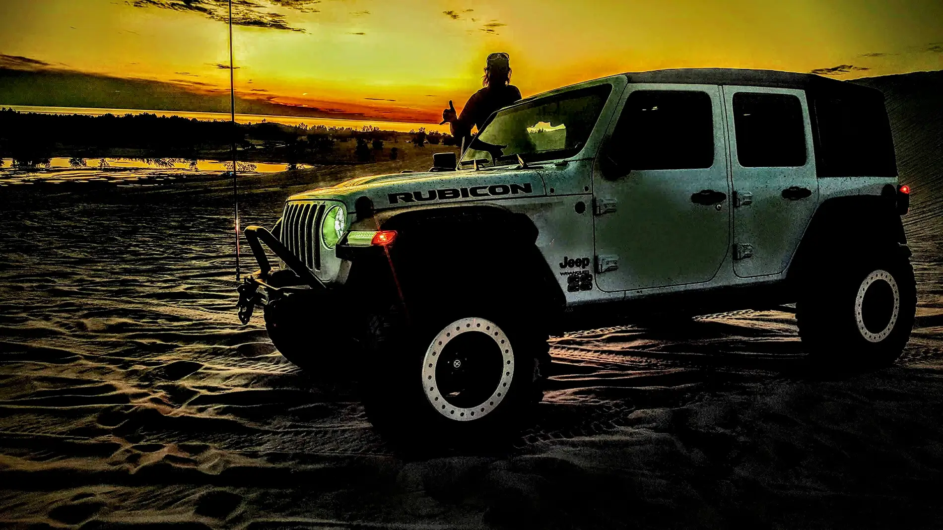 Jeep Wrangler JL Silver Lake Sand Dunes Jeep Invasion 2026 1780498592171-8z