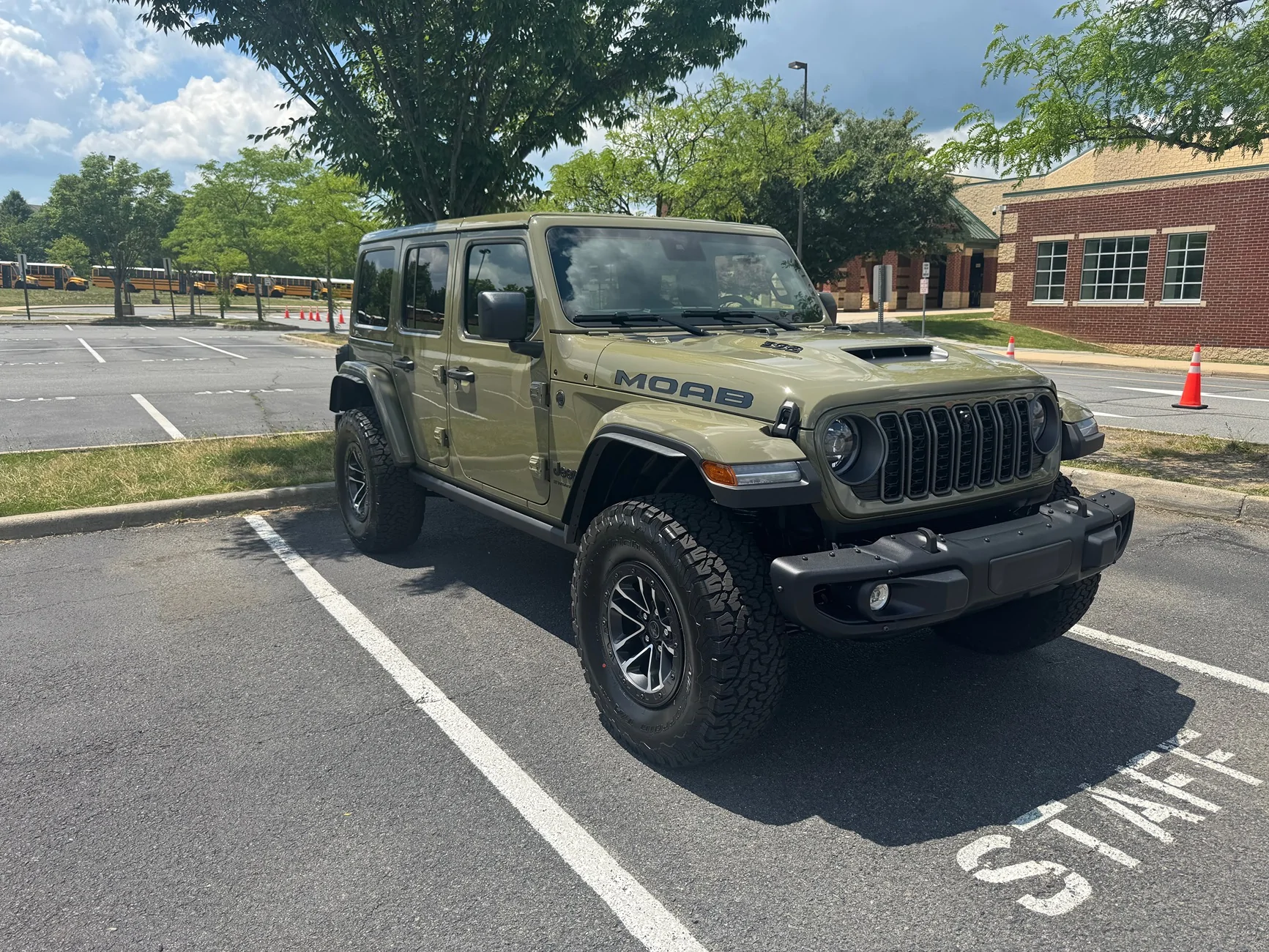 Jeep Wrangler JL 2026 Order Waiting Room IMG_2815