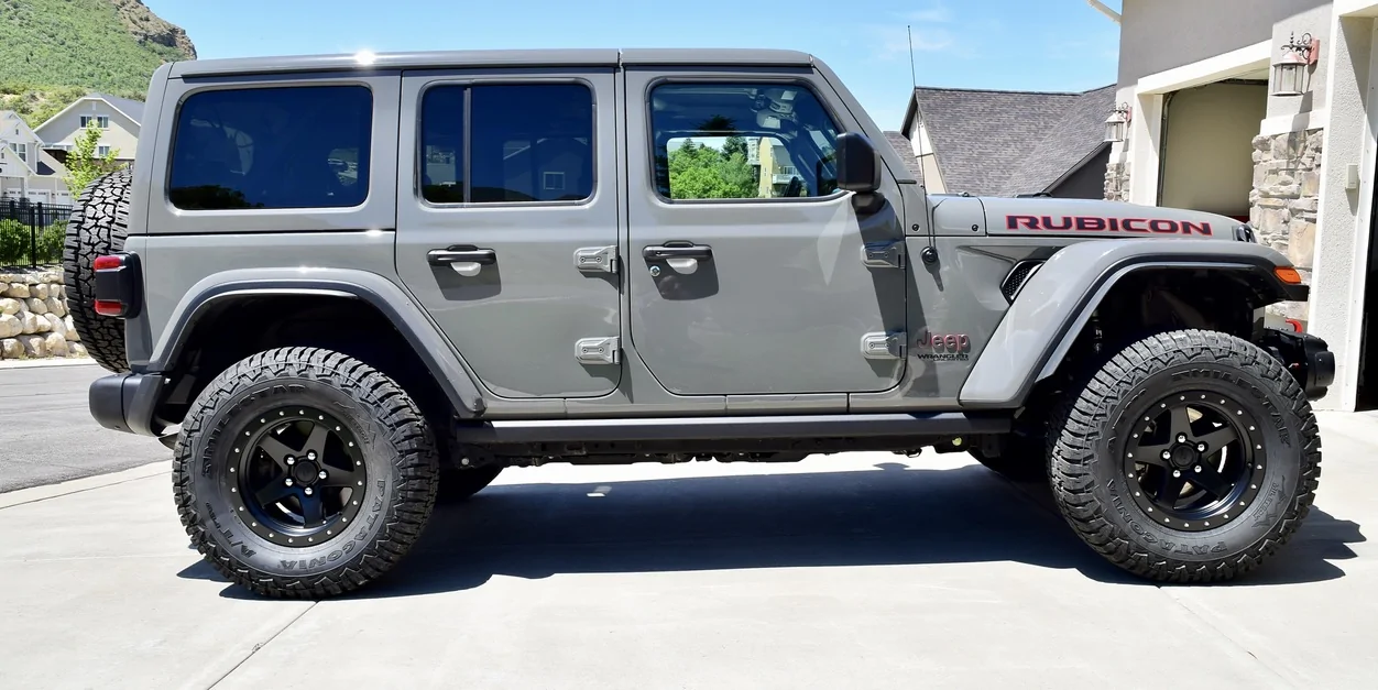 Jeep Wrangler JL Phil Howell's 2022 Wrangler Unlimited Rubicon Xtreme Recon Build 56466EA2-F8CA-49E3-B1F0-48FF17532DF1_1_105_c