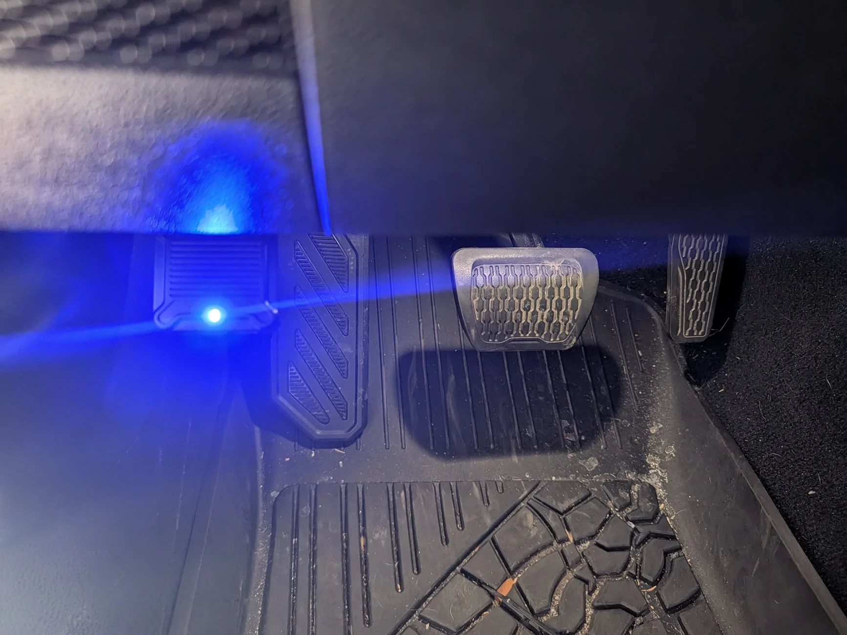 Jeep Wrangler JL The Superchips Flashcal+ is HOT GARBAGE PXL_20260403_201346818.MP