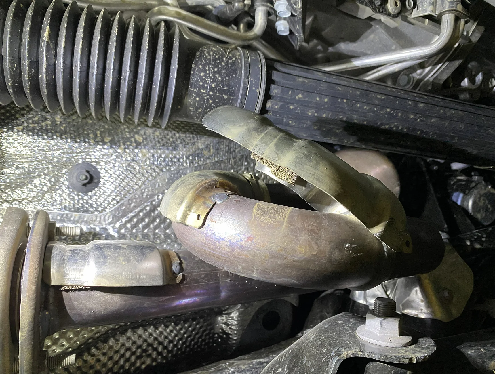 Jeep Wrangler JL Advisory: Keep your exhaust loop pipe safe! IMG_9390