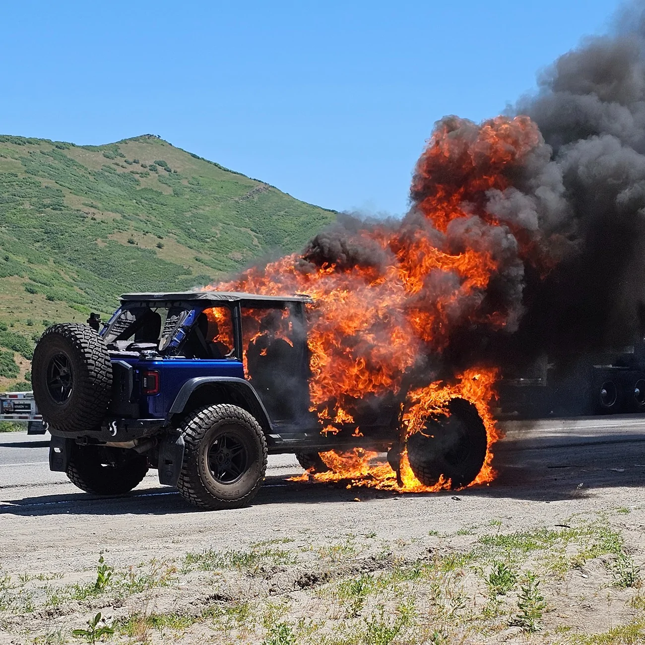 Jeep Wrangler JL Jeep started overheating. 20240613_124422