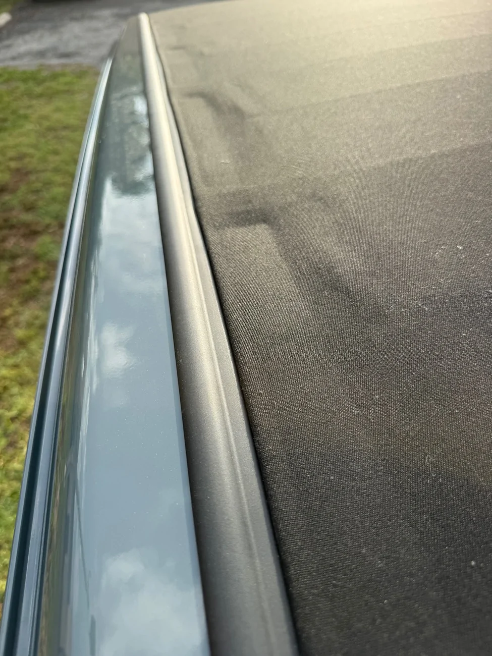 Jeep Wrangler JL Sky One Touch Top Seal Question IMG_1359