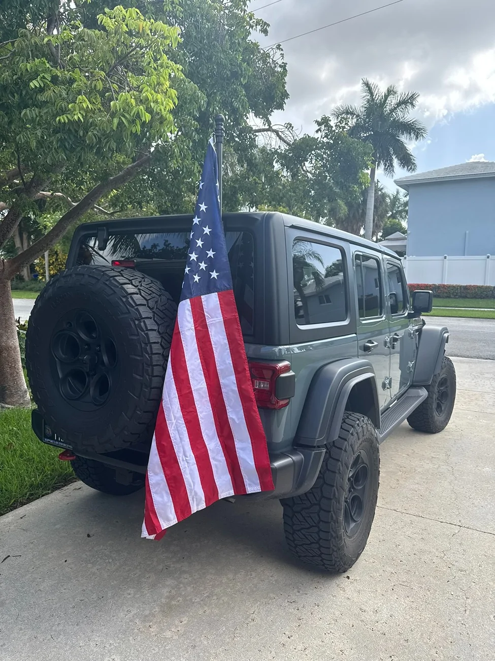 Jeep Wrangler JL July 4th flag display? 1783178025827-9n