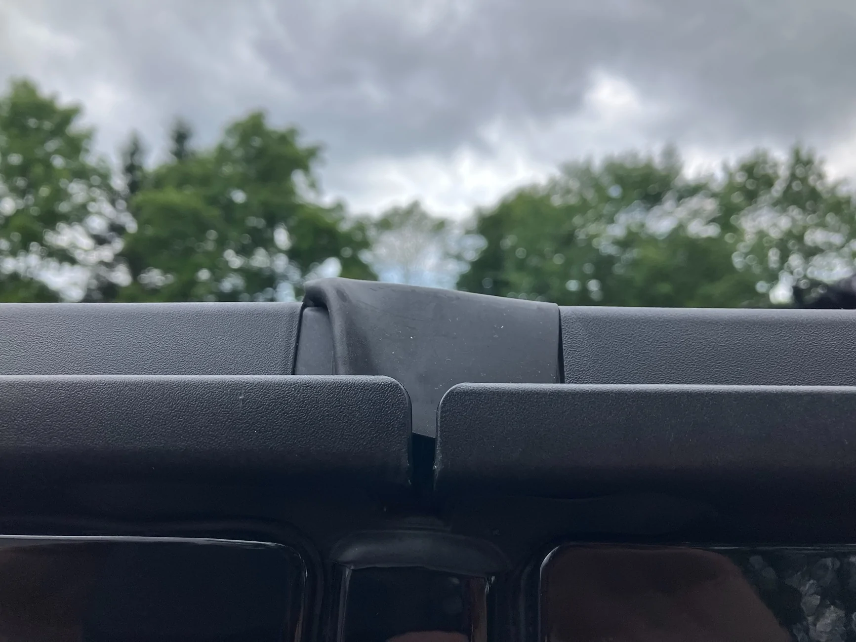 Jeep Wrangler JL Wet Carpet After Soft Top Installation IMG_6672