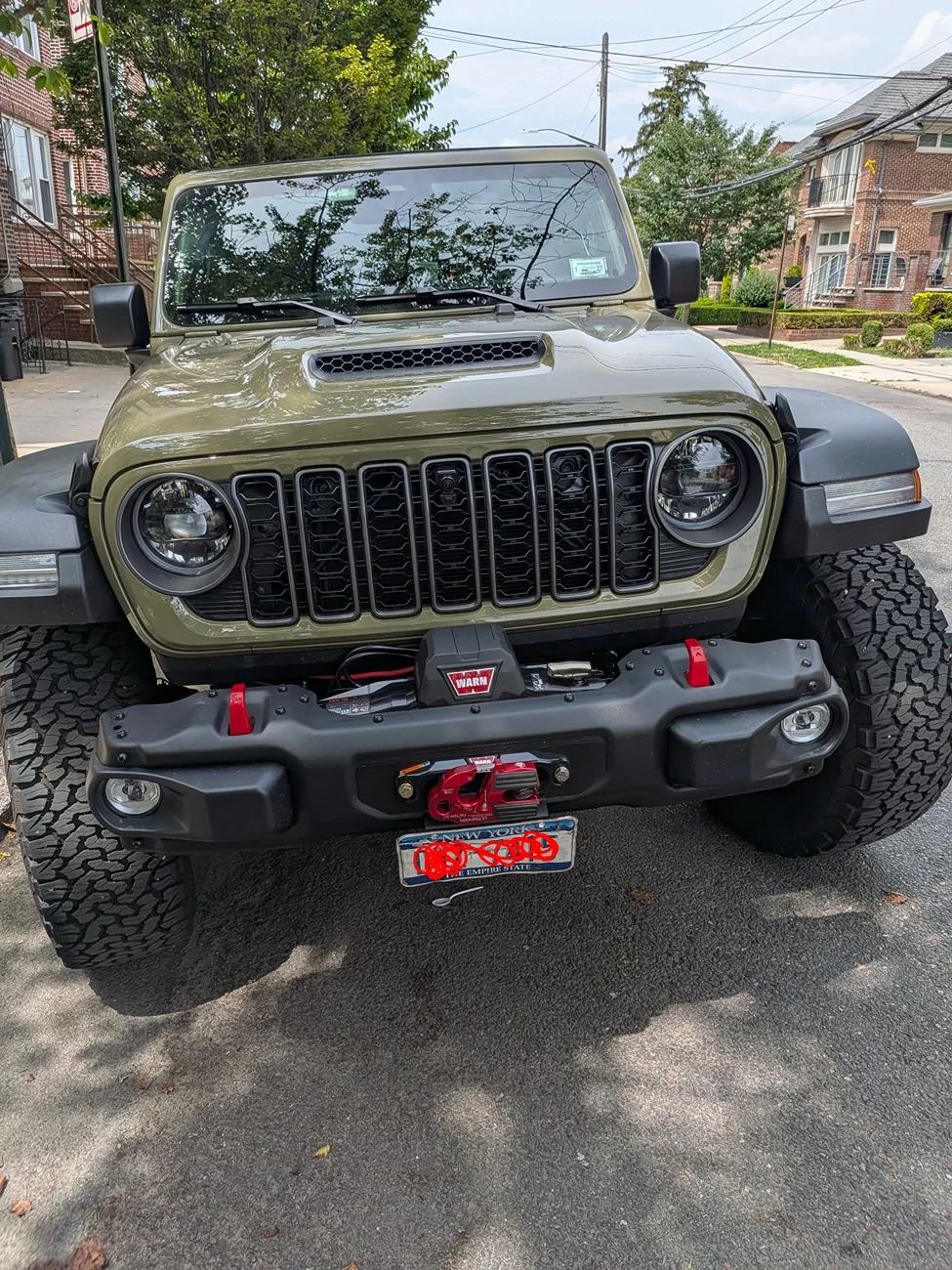 Jeep Wrangler JL Was this winch installed correctly? PXL_20260710_183030662~2
