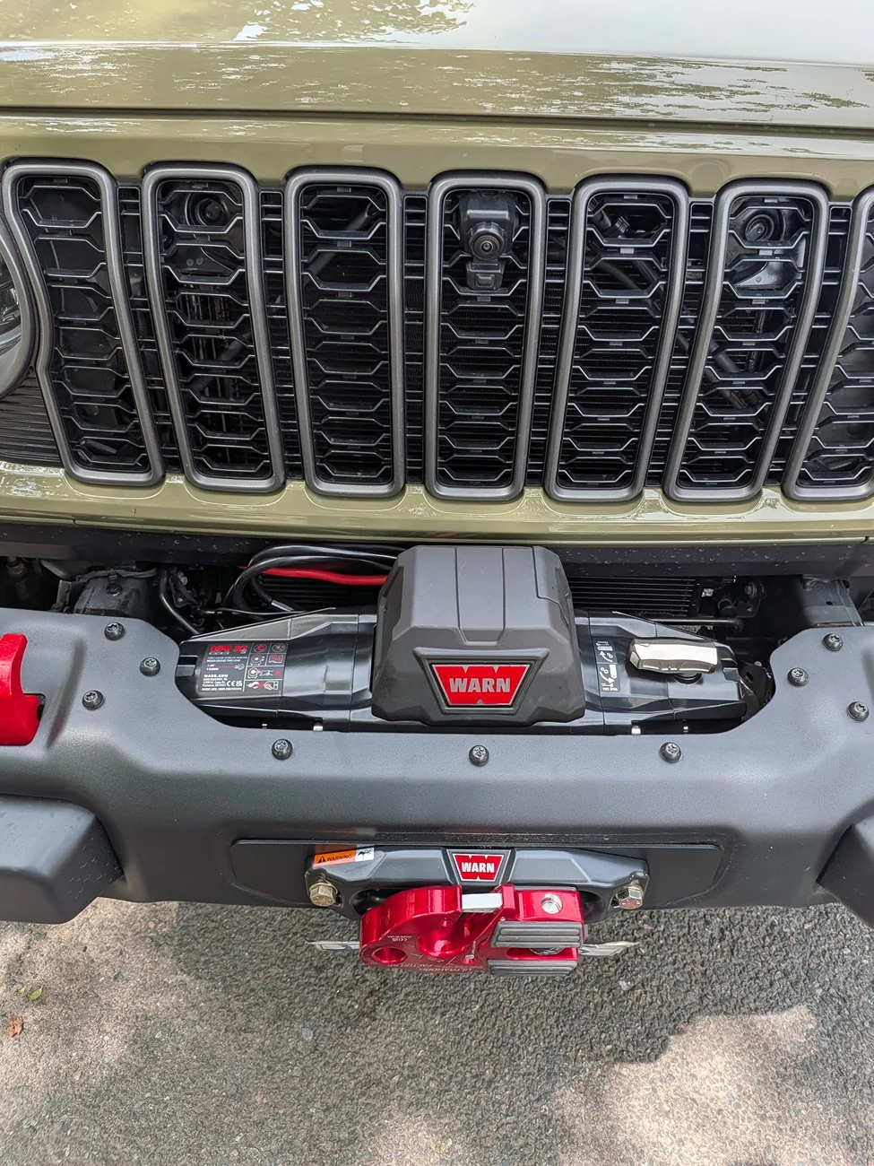 Jeep Wrangler JL Was this winch installed correctly? PXL_20260710_183035636
