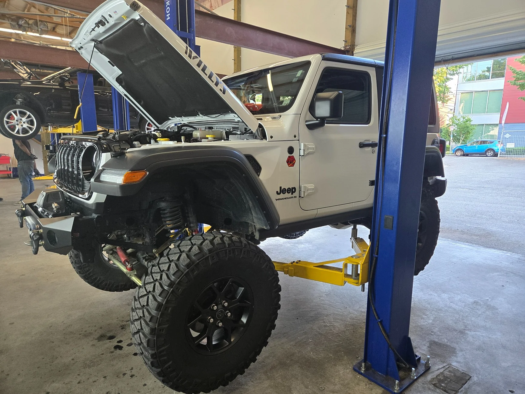 Jeep Wrangler JL Changing power steering fluid steps 20260714_194906