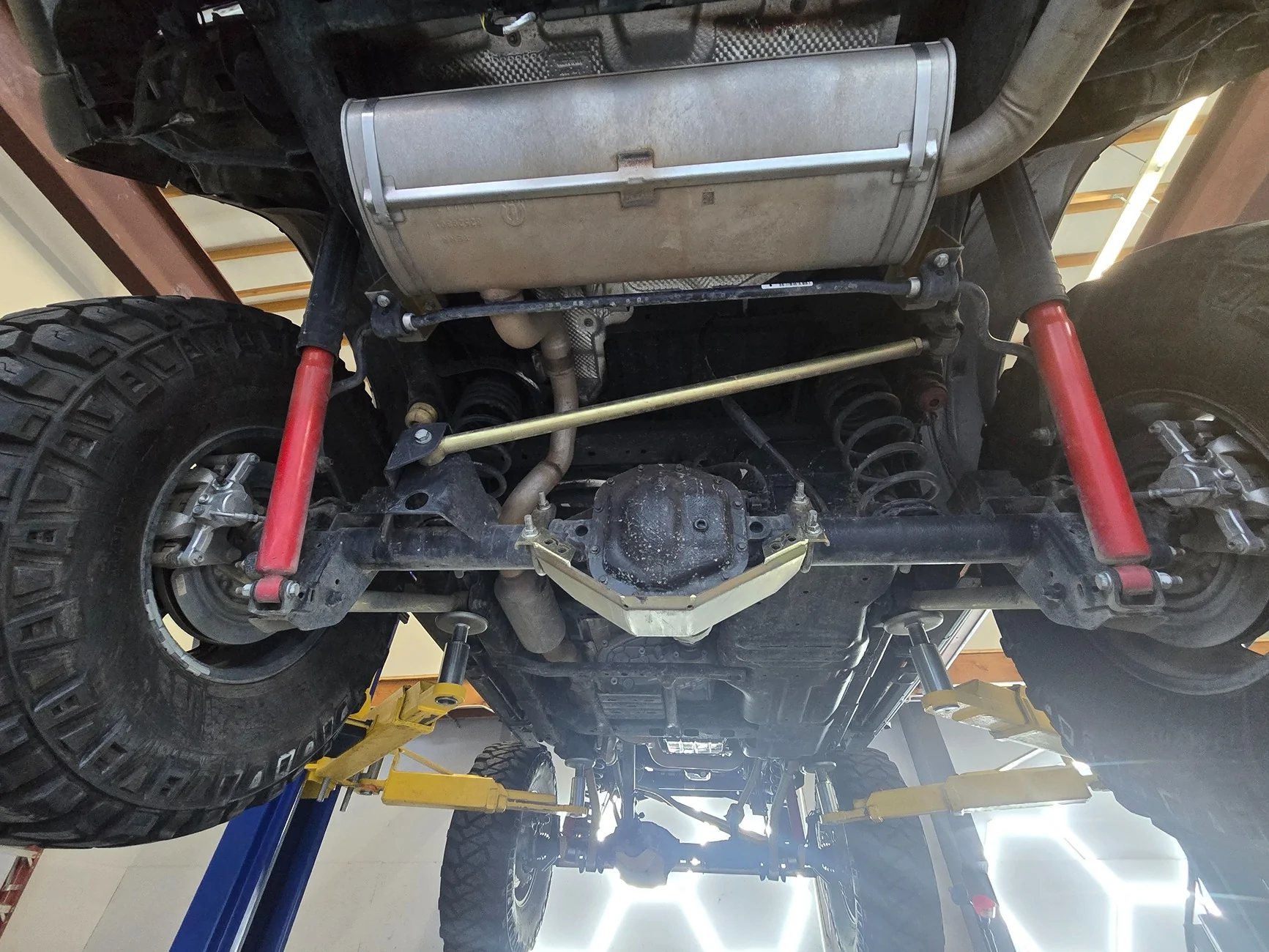 Jeep Wrangler JL Changing power steering fluid steps 20260714_201955