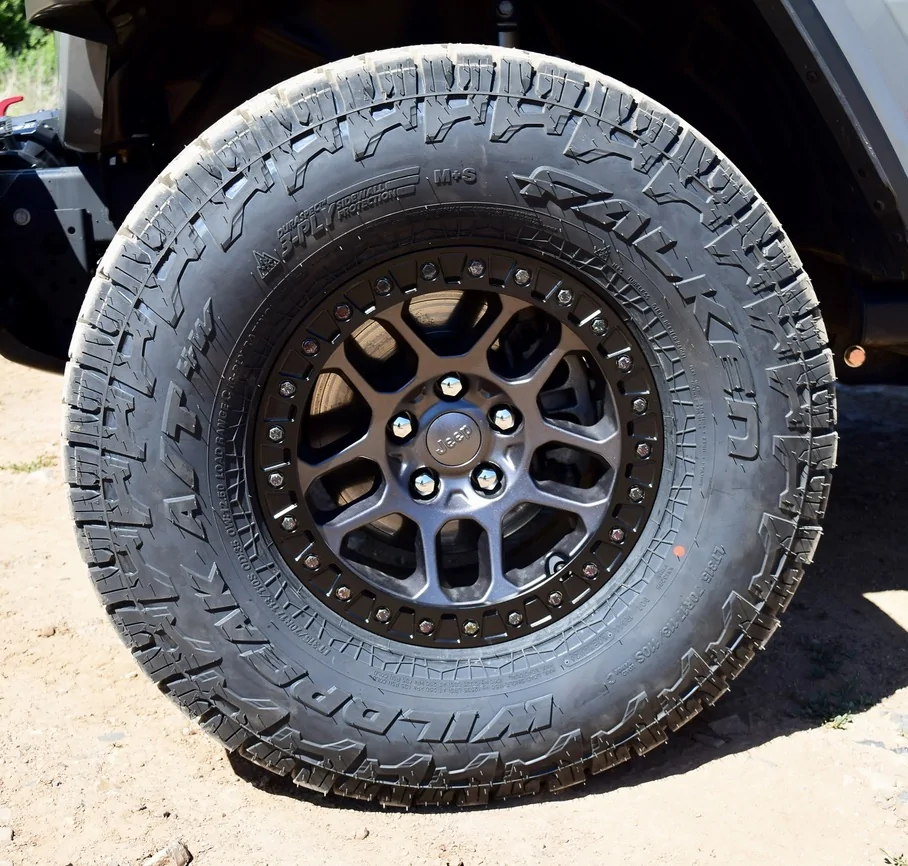 Jeep Wrangler JL Phil Howell's 2022 Wrangler Unlimited Rubicon Xtreme Recon Build 9BC8AA46-F7D0-4719-B775-57E05D150207_1_105_c