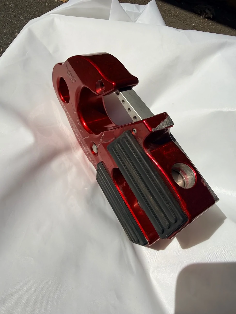 Jeep Wrangler JL Factor 55 Ultrahook - Red IMG_1397