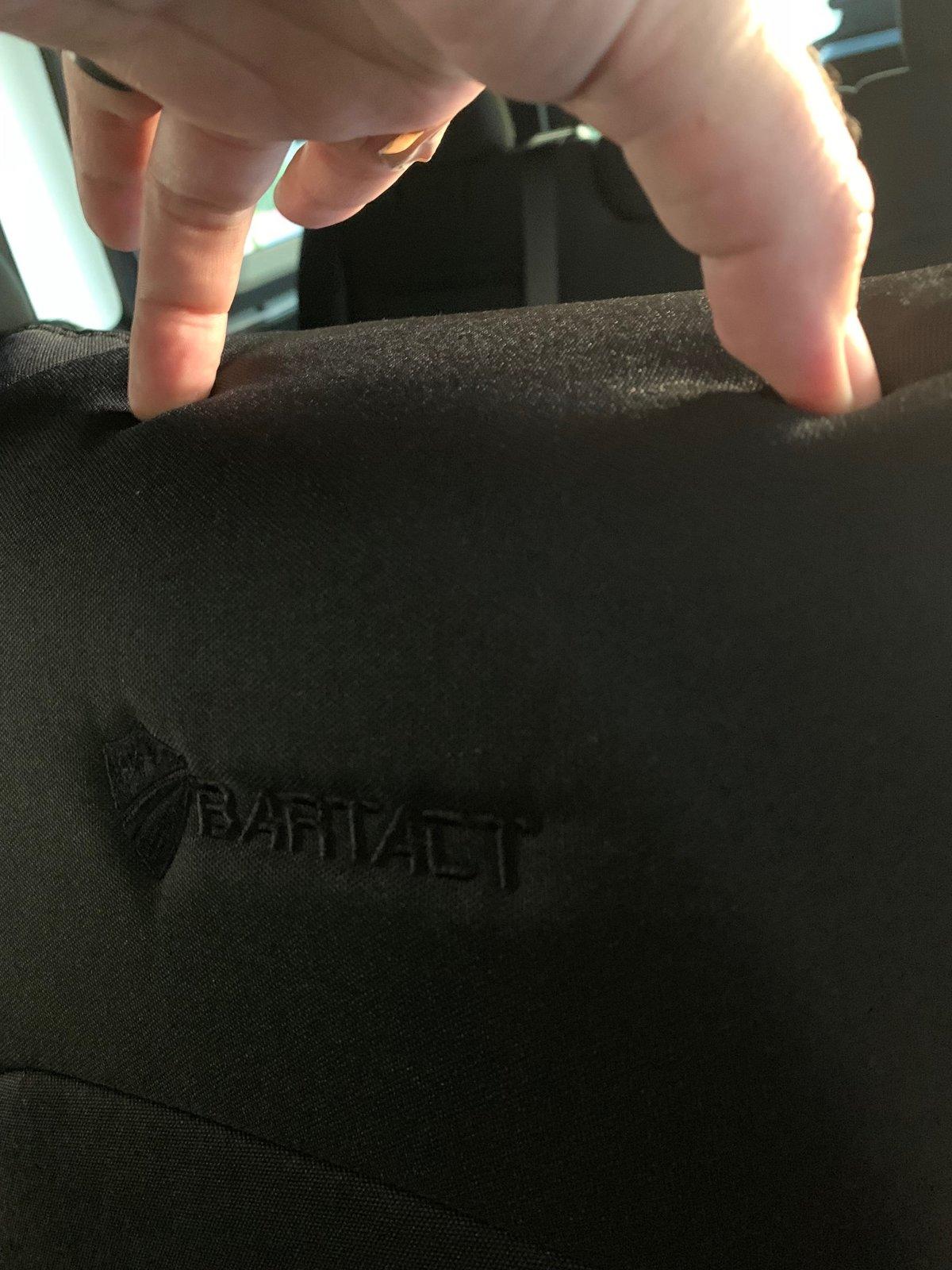 Jeep Wrangler JL Bartact Front Seat Covers Installation IMG_0227