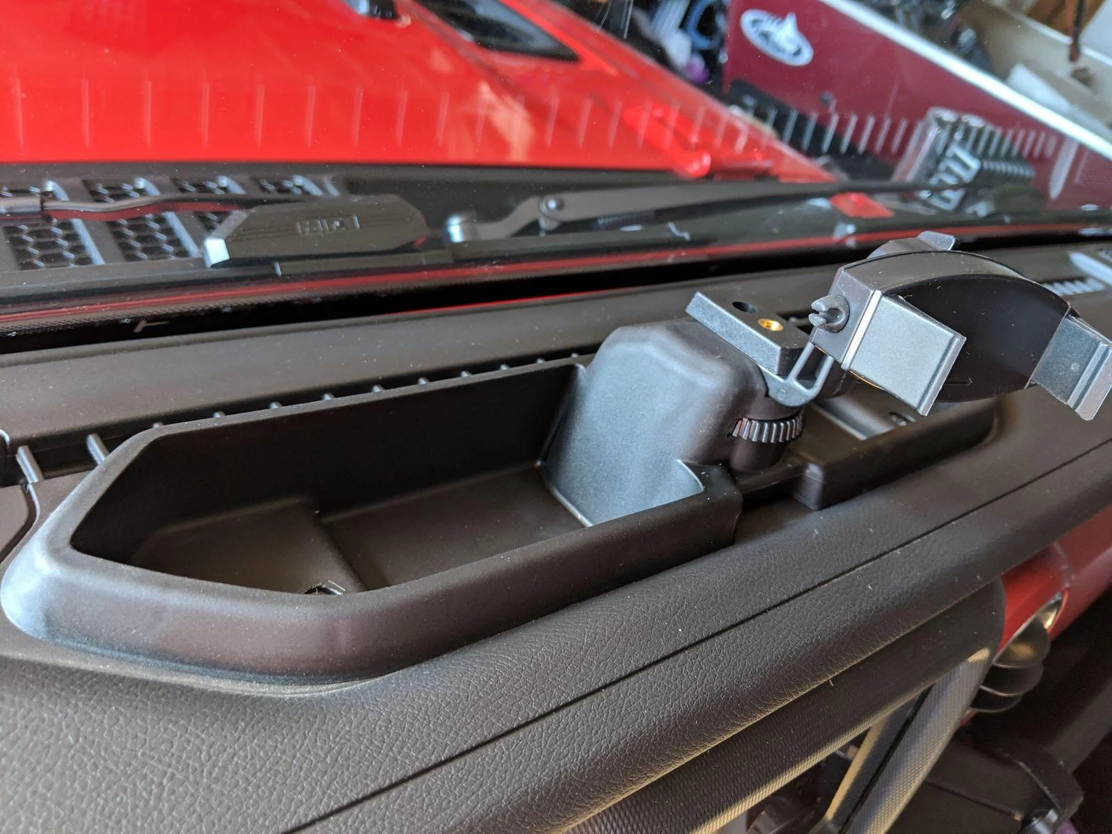 Jeep Wrangler JL Another JL - Specific Phone Mount Option RoFOBq