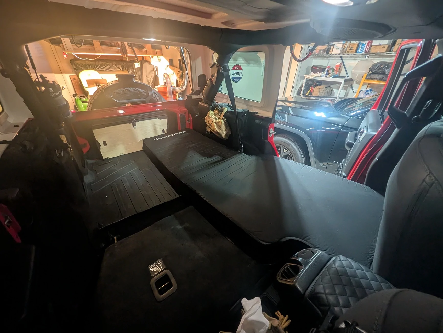 Jeep Wrangler JL My Simple Car-Camping Setup (With Links) PXL_20260326_233213502