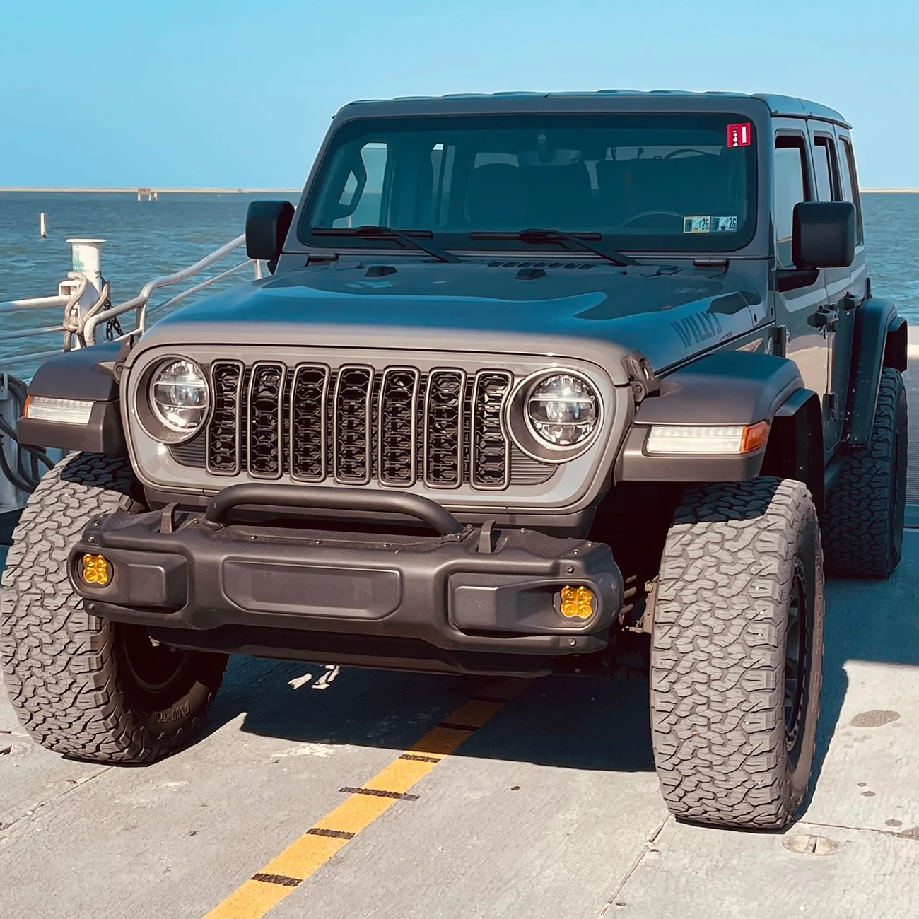 Jeep Wrangler JL The perfect front bumper. IMG_3255