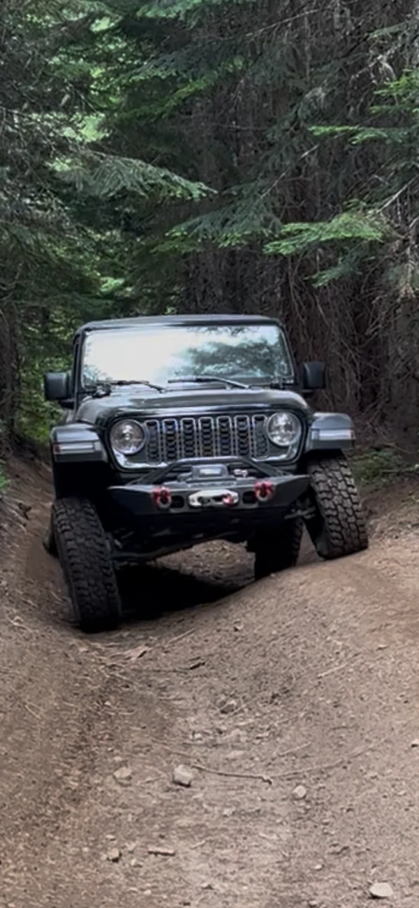 Jeep Wrangler JL The perfect front bumper. IMG_5927