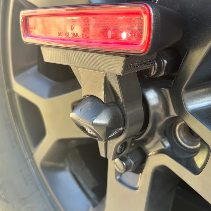 Jeep Wrangler JL 3rd brake light relocation IMG_2731
