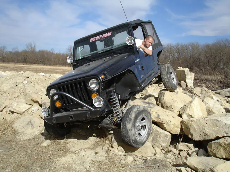 Jeep Wrangler JL Lol. 21" tire on a JL 225srg2 (5)