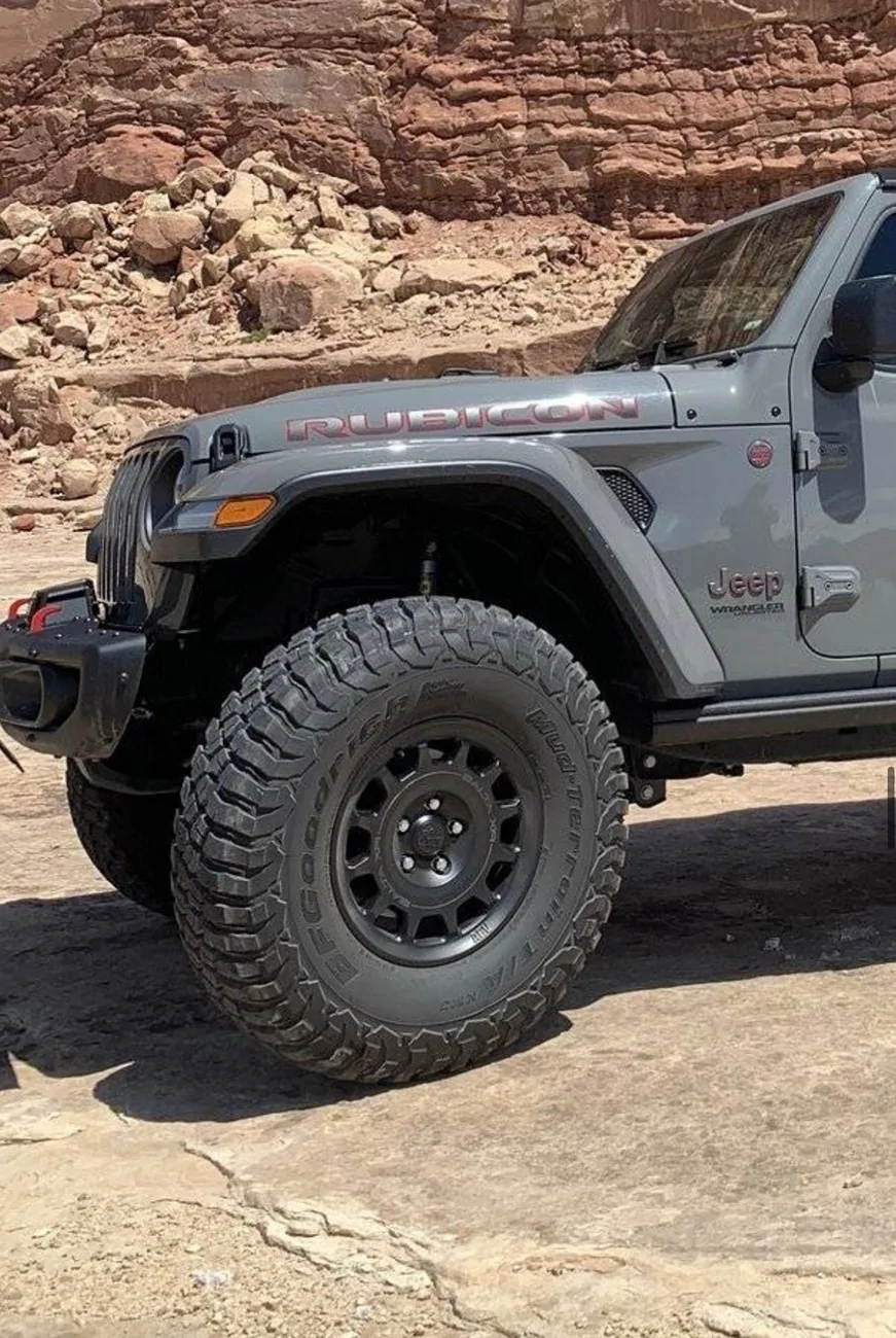 Jeep Wrangler JL +25 offset. IMG_4110