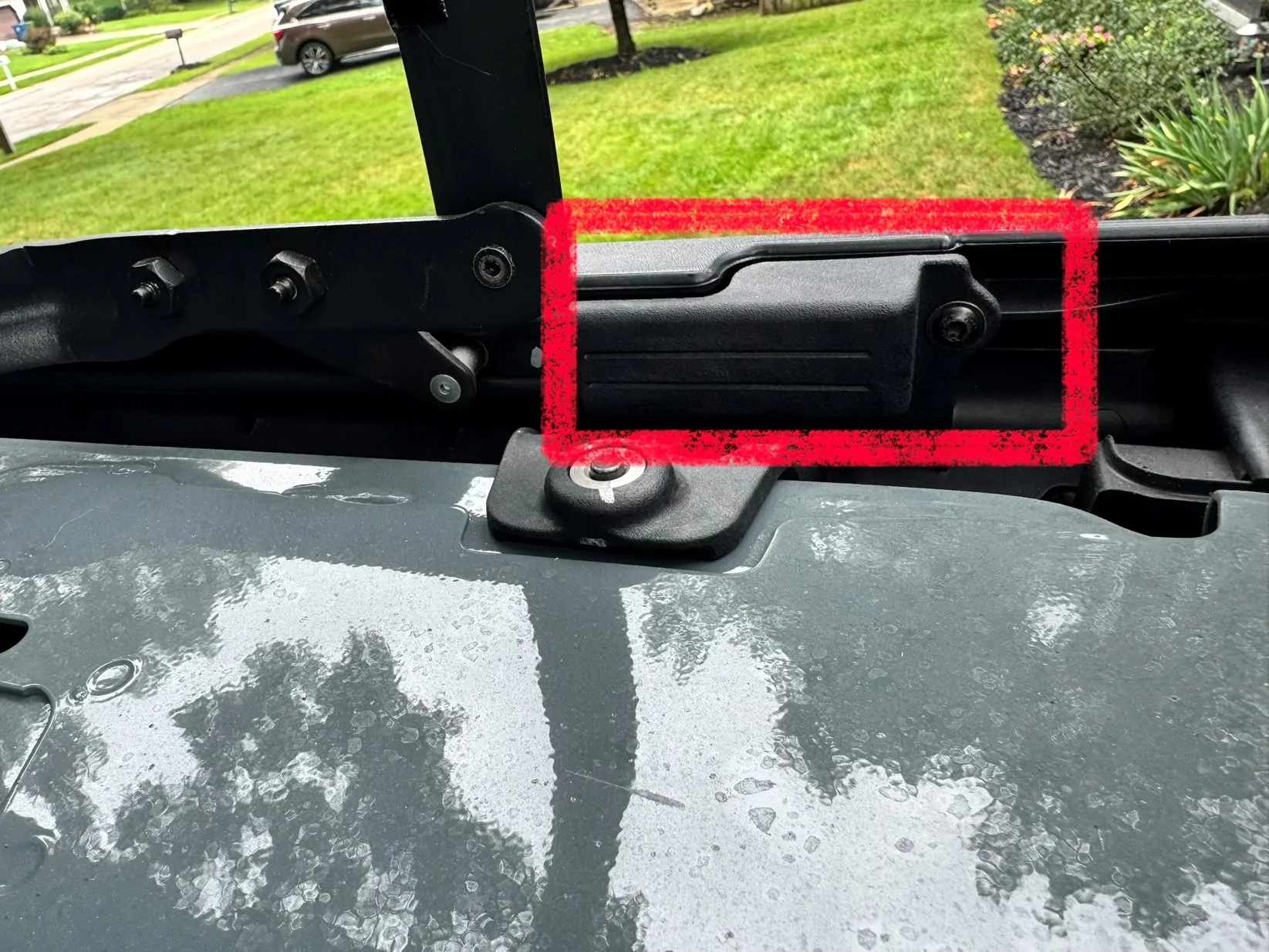 Jeep Wrangler JL Soft Top Bracket - Please Help! Soft Top Bracket