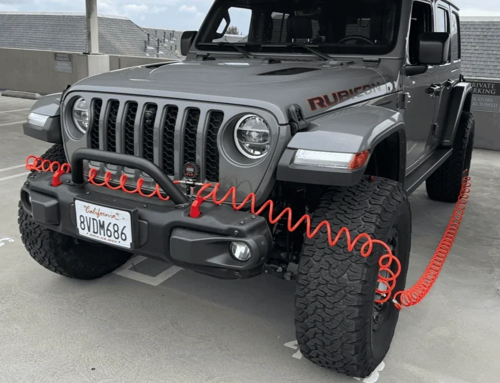 Jeep Wrangler JL Tire inflation options 1785444875830-qd