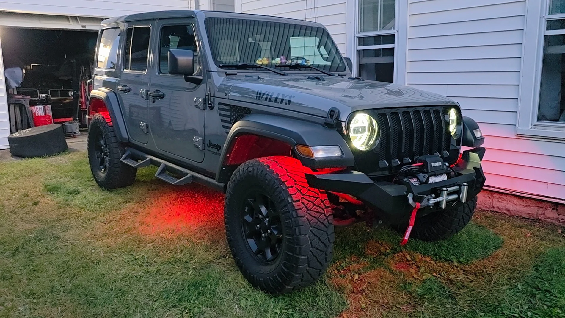 Jeep Wrangler JL Finally introducing MantaRay 1000025193