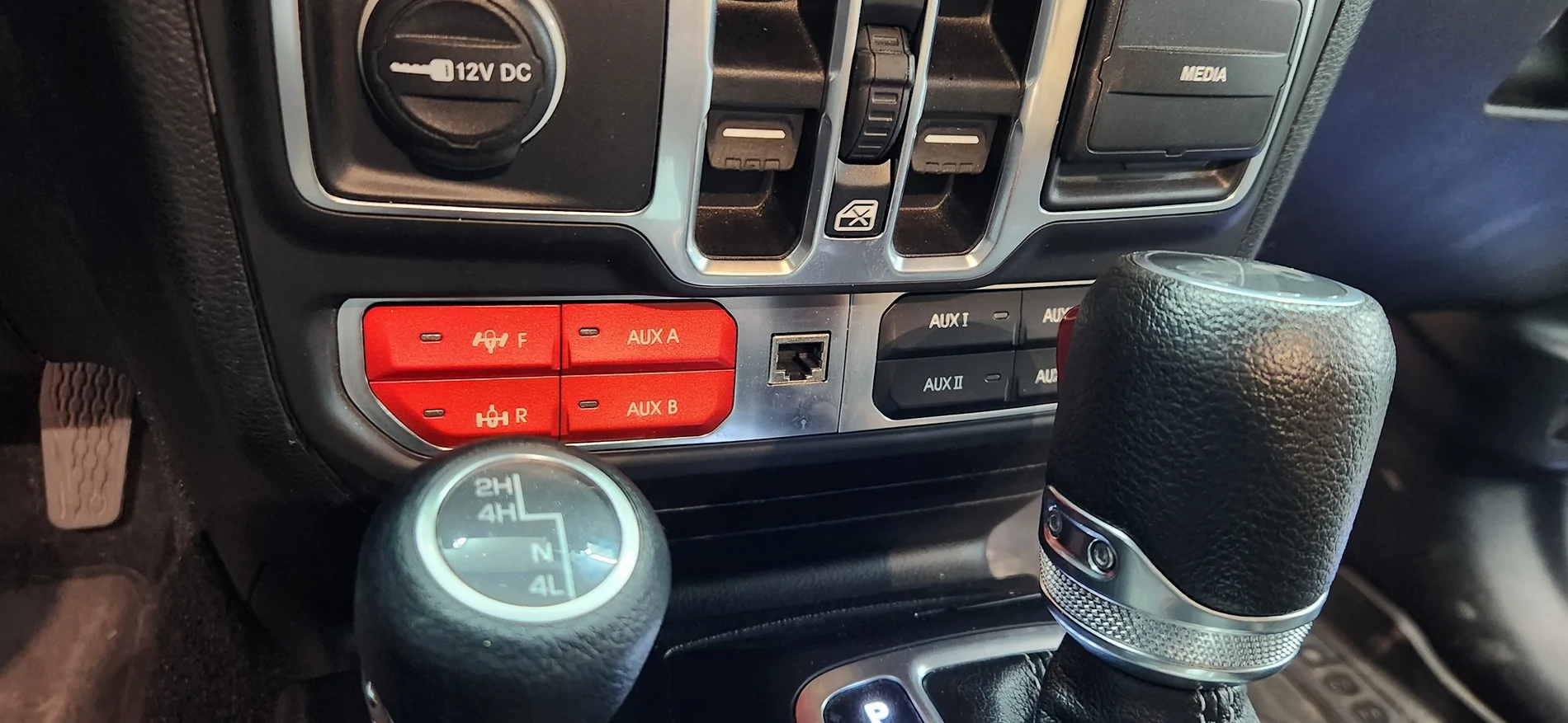 Jeep Wrangler JL which switch panel to go with? 20260823_151025