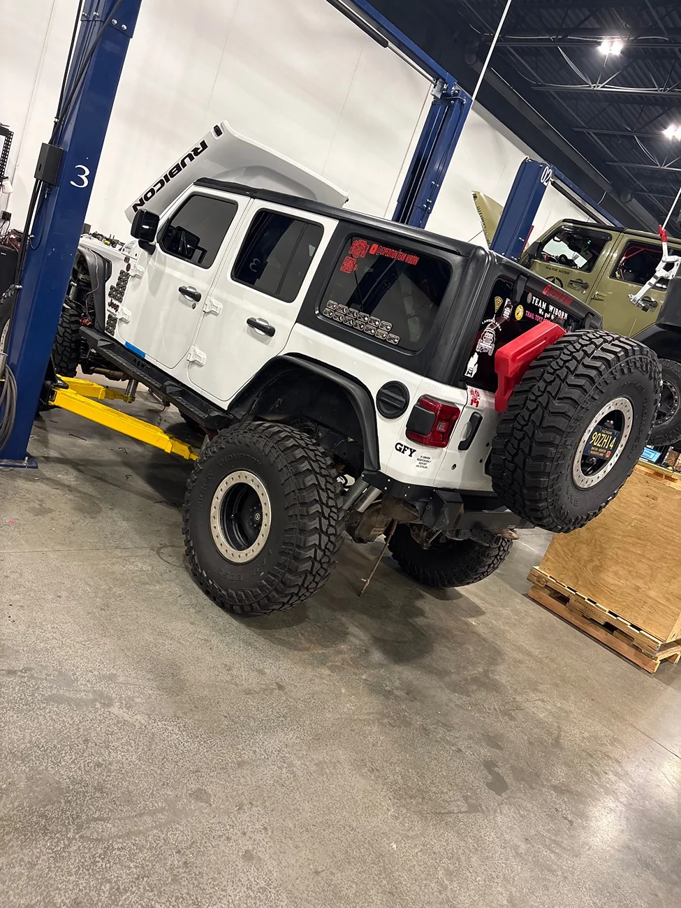 Jeep Wrangler JL The Refreshing Build. at 153,000 miles.  Americas Most Wanted 4x4 5.7 Hemi install and a 4.5 Metal Cloak Long Arm Lift. 80598921975__285CE0FD-809A-40A0-9417-9B66DDC105D1